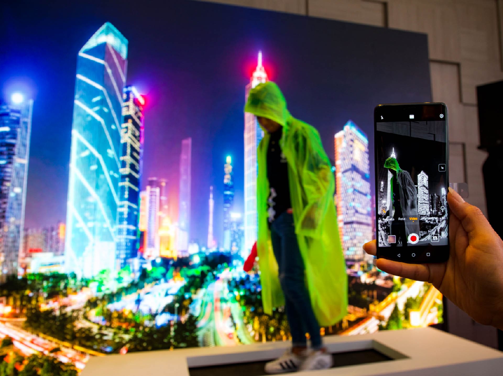 HUAWEI | LANZAMIENTO HUAWEI MATE 20 PRO  - 2